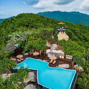 Yalong Bay Earthly Paradise Birds Nest （mountain Villas) 5*, Sanya China
